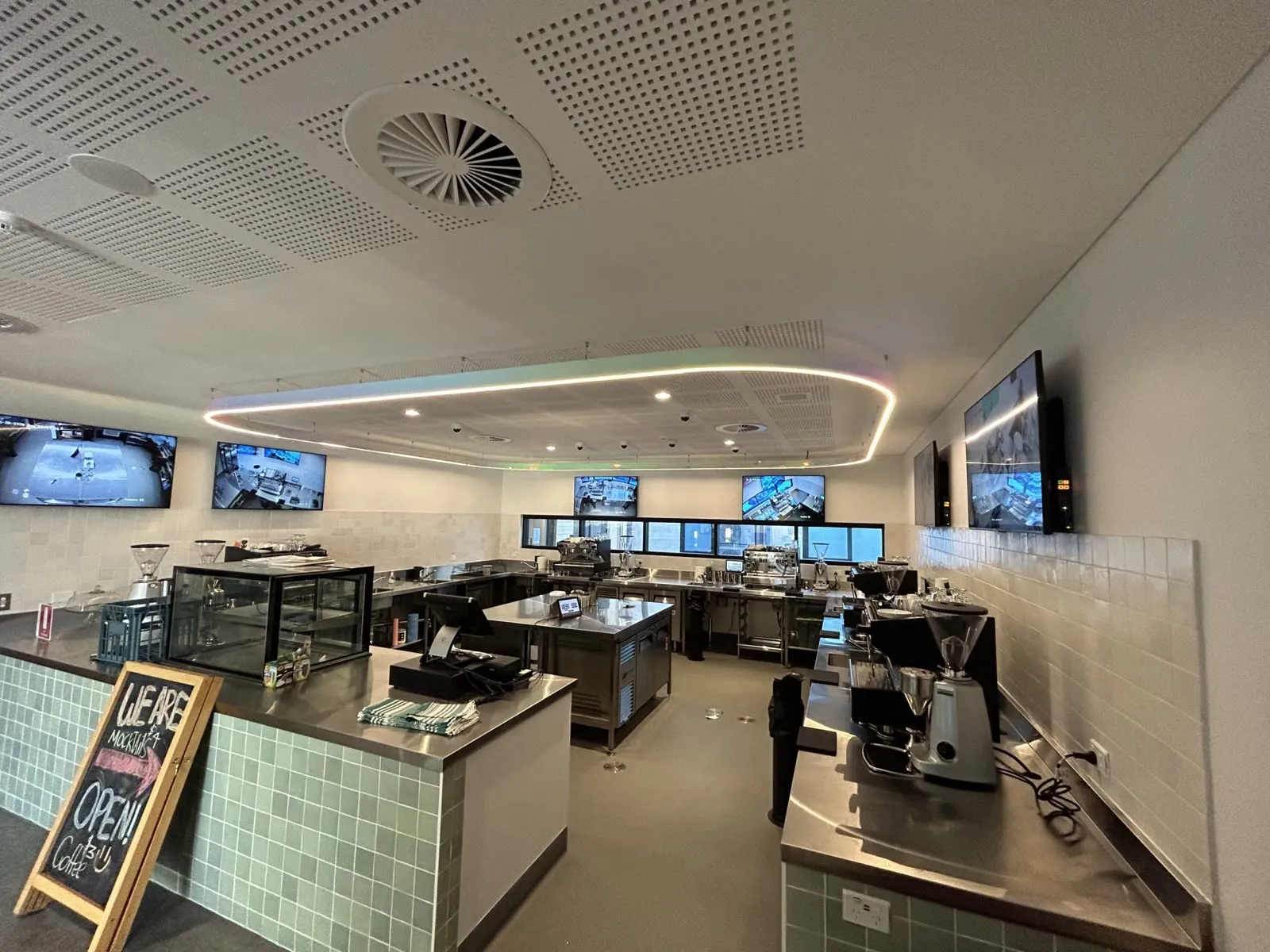 The challenge — Immersive Learning for South Metro TAFE
