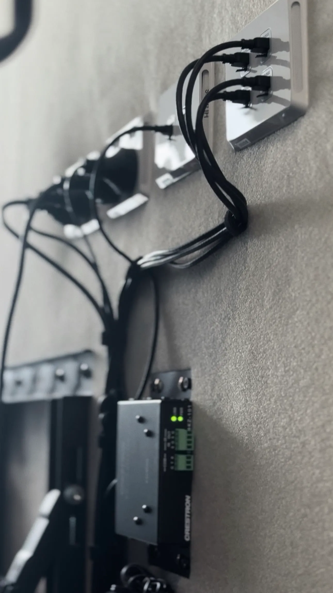 The challenge — FocusAV x Hub Australia: Perth Boardroom