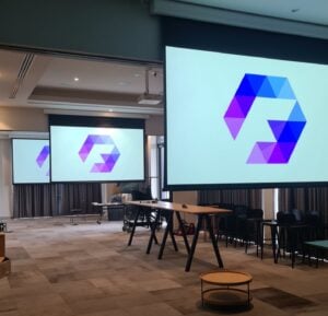 meet room av 01